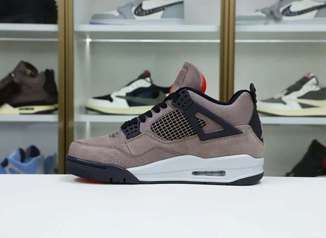 'TAUPE 4 RETRO JORDAN HAZE' AIR 0427